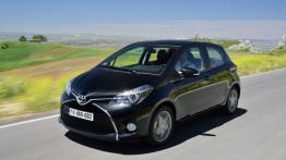 Toyota Yaris III Facelifting (2014) - lewy bok