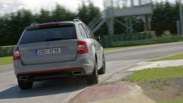Skoda Octavia III RS Kombi 2.0 TDI (2013) - widok z tyłu
