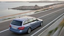 Mercedes E 350 CDI 4MATIC W212 kombi - widok z góry