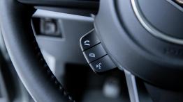 Suzuki Jimny 1.5 102 KM - galeria redakcyjna - sterowanie w kierownicy