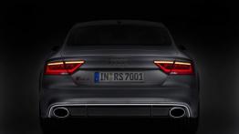 Audi RS7 Sportback - tył - reflektory włączone