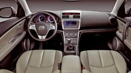 Mazda 6 2007 Sedan - widok ogólny wnętrza z przodu