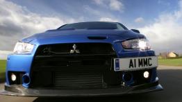 Mitsubishi Lancer Evolution X FQ-400 - widok z przodu