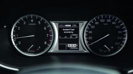 Suzuki Vitara 2015 - zestaw wskaźników