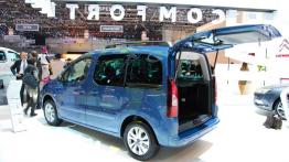 Geneva International Motor Show 2015 - samochody seryjne