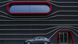 Jaguar XE 2.0d Ammonite Grey (2015) - lewy bok