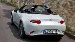 Mazda MX-5 IV White (2015) - widok z tyłu