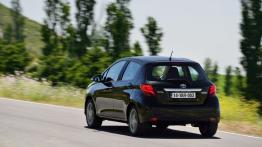 Toyota Yaris III Facelifting (2014) - widok z tyłu