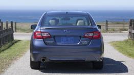 Subaru Legacy VI (2015) - widok z tyłu
