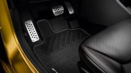 Renault Clio IV RS 200 (2013) - pedały