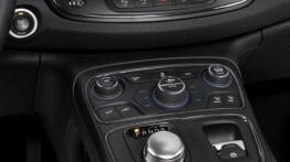 Chrysler 200S (2015) - konsola środkowa