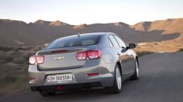 Chevrolet Malibu 2013 - widok z tyłu