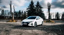 Toyota Prius Plug-in - galeria redakcyjna (5) - widok z przodu