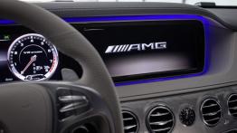 Mercedes S 63 AMG W222 (2014) - ekran systemu multimedialnego