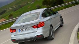 BMW 335i Gran Turismo M Sport Package (2014) - widok z tyłu