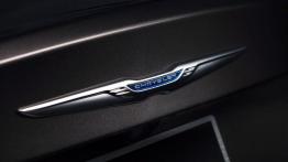 Chrysler 200C (2015) - emblemat