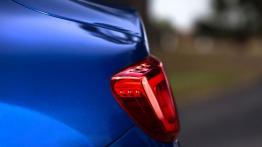 Chrysler 200S (2015) - lewy tylny reflektor - włączony