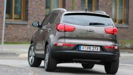 Kia Sportage III Facelifting (2014) - widok z tyłu