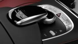 Mercedes klasy S Coupe (2014) - panel sterowania na tunelu środkowym