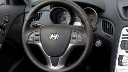 Hyundai Genesis Coupe - kierownica