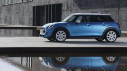 Mini Cooper S 2014 - wersja 5-drzwiowa - lewy bok