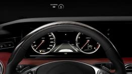 Mercedes klasy S Coupe (2014) - zestaw wskaźników