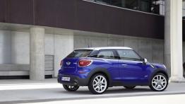 Mini Paceman - prawy bok