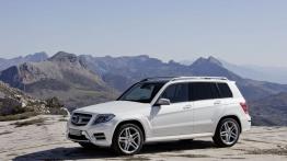 Mercedes GLK Facelifting - lewy bok