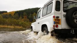 Land Rover Defender 2012 - bok - inne ujęcie