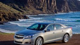 Chevrolet Malibu 2013 - lewy bok