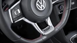 Volkswagen Polo V GTI Hatchback 3d Facelifting (2015) - kierownica