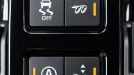 Jaguar F-Type AWD R Roadster (2016) - panel sterowania na tunelu środkowym