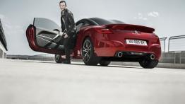 Peugeot RCZ R (2013) - widok z tyłu