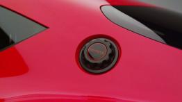 Toyota FT-1 Concept (2014) - wlew paliwa