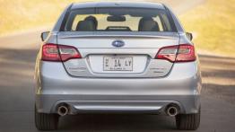 Subaru Legacy VI (2015) - widok z tyłu
