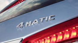 Mercedes E 350 CDI 4MATIC W212 kombi - emblemat