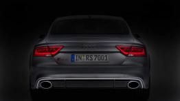 Audi RS7 Sportback - tył - reflektory włączone