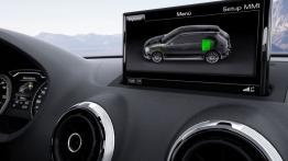 Audi A3 III e-tron (2013) - radio/cd/panel lcd