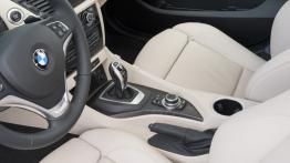 BMW X1 Facelifting - prezentacja w Monachium - tunel środkowy między fotelami