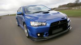 Mitsubishi Lancer Evolution X FQ-400 - widok z przodu