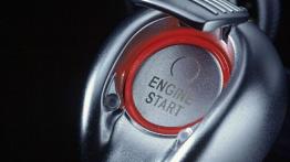 Mercedes Klasa SLR - przycisk do uruchamiania silnika