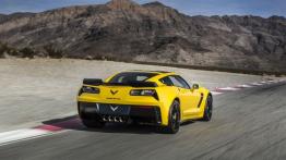 Chevrolet Corvette C7 Z06 Coupe (2015) - widok z tyłu