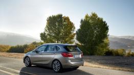 BMW serii 2 Active Tourer (2014) - widok z tyłu
