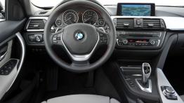 BMW serii 3 ActiveHybrid - kokpit
