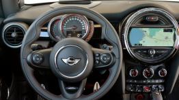 Mini John Cooper Works 2015 - kierownica