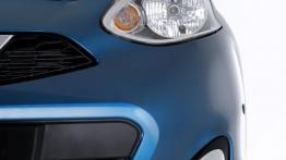 Nissan Micra K13 Facelifting (2013) - lewy przedni reflektor - wyłączony