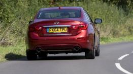 Infiniti Q50 2.0 Turbo (2014) - widok z tyłu
