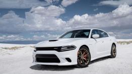 Dodge Charger SRT Hellcat (2015) - widok z przodu