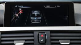 BMW serii 3 ActiveHybrid - radio/cd/panel lcd