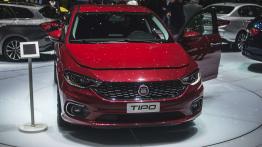 Geneva International Motor Show 2016 - auta seryjne (cz.1)